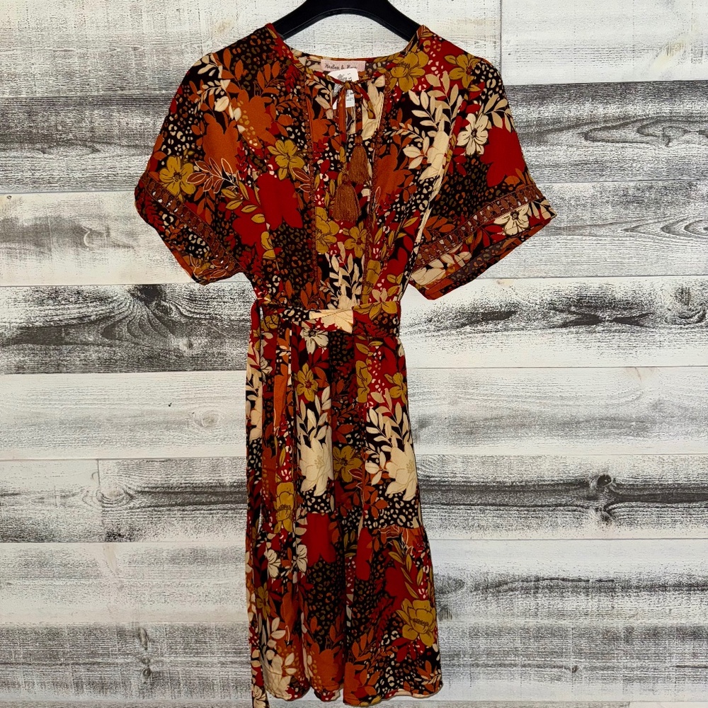 Nadine West Harlow & Rose dress size Large NWT